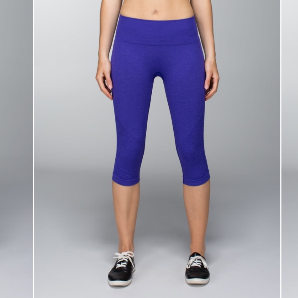 Lululemon In The Flow Crop II Heathered Bruised Berry seamless leggings purple
